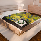 Glamour in Every Moment Velveteen Plush Blanket — Elegant Laurel Wreath Cozy Throw