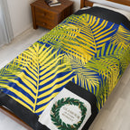 Glamour in Every Moment Velveteen Plush Blanket — Elegant Laurel Wreath Cozy Throw